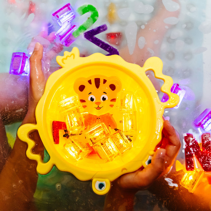 Daniel Tiger Water Activated Bath Toy - Daniel Tiger