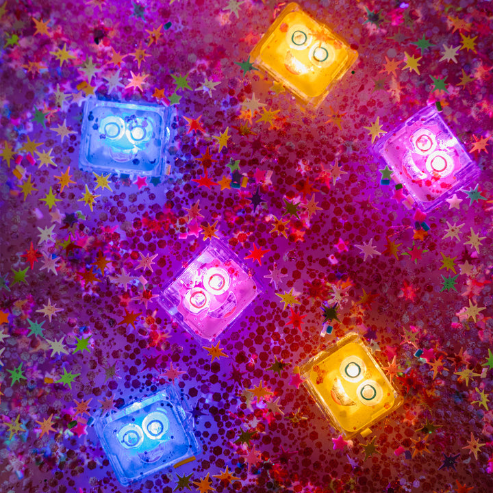 Light Up Cubes 4pk