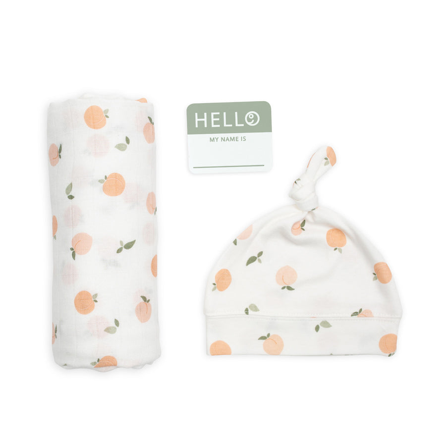 Lulujo - Hello World Blanket + Knotted Hat - Peaches Hello World Blanket + Knotted Hat - Peaches 628233456540