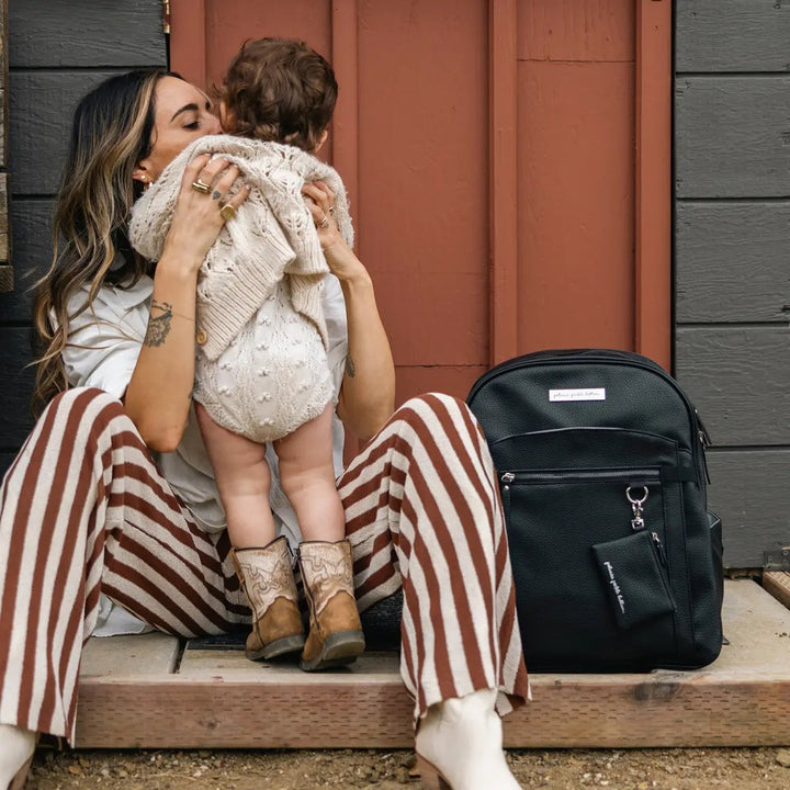 2-in-1 Provisions Backpack in Ebony