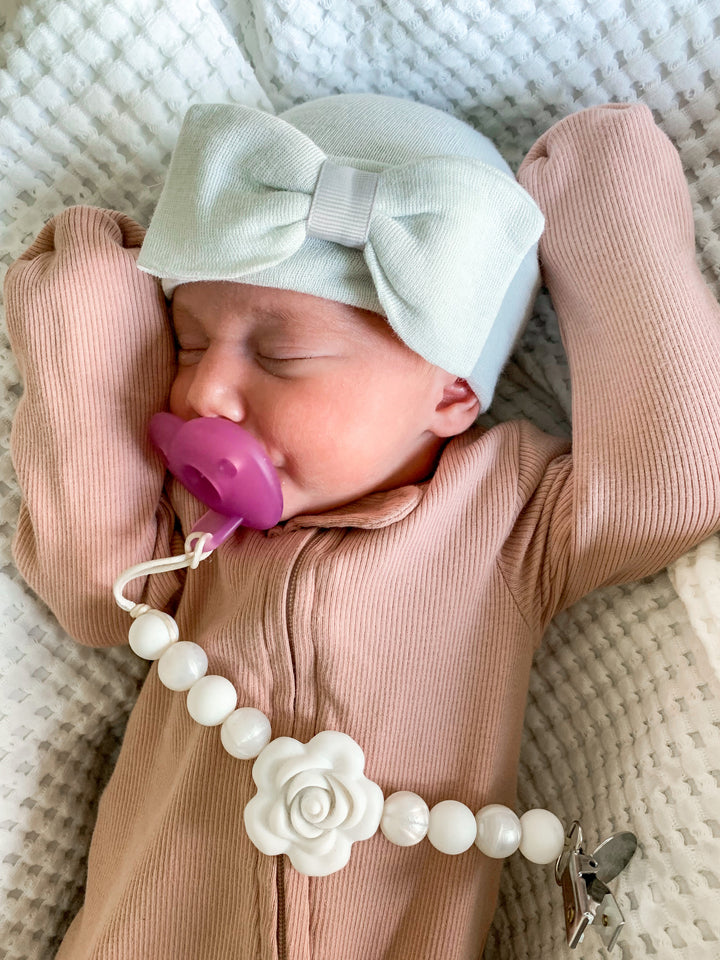 Newborn Hat - Bow - White