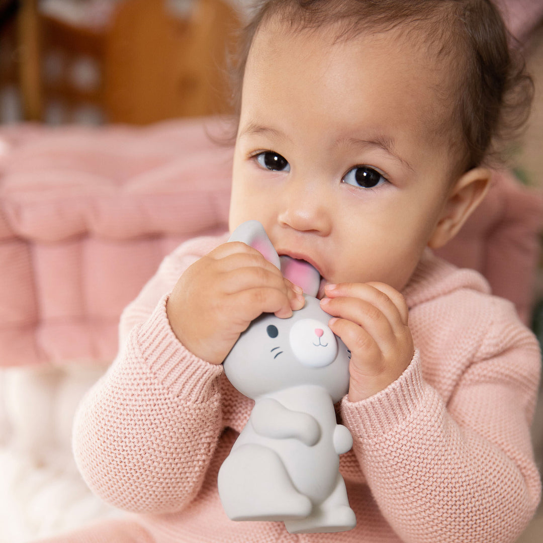 Sylvi™ Natural Rubber Teether