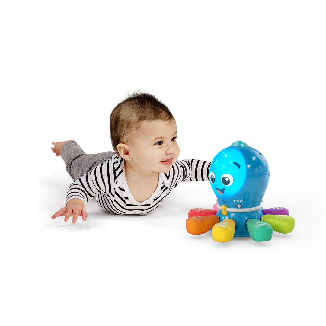 Go Opus Go™ 4-in-1 Play & Chase Pal