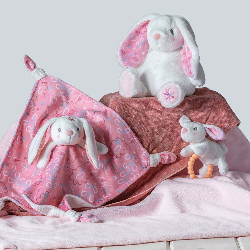 Character Blanket - Bella Bunny 13"