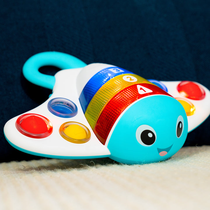 Pop & Explore Stingray™ Popper Toy