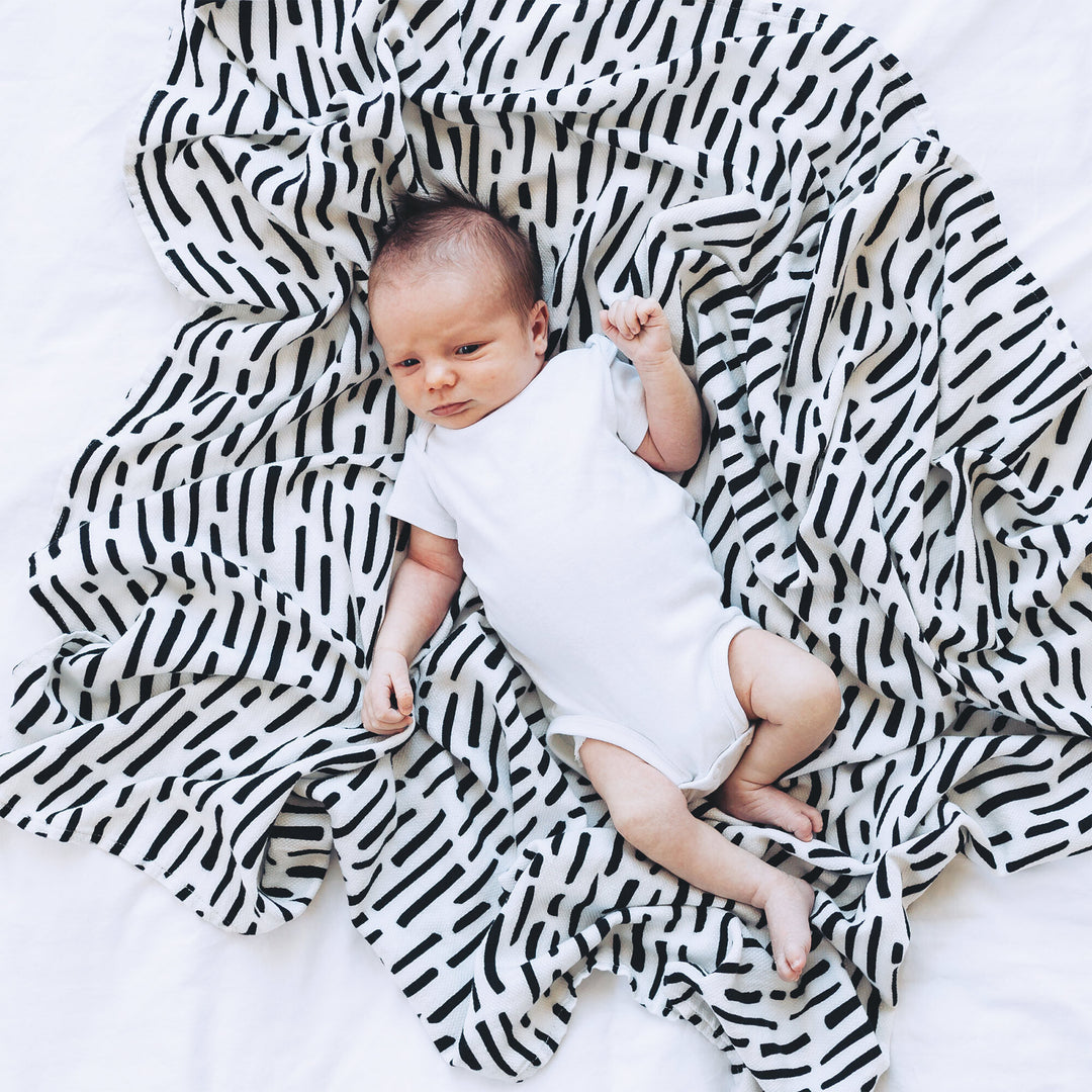 Kaffle Swaddle Blanket - Ink Strokes