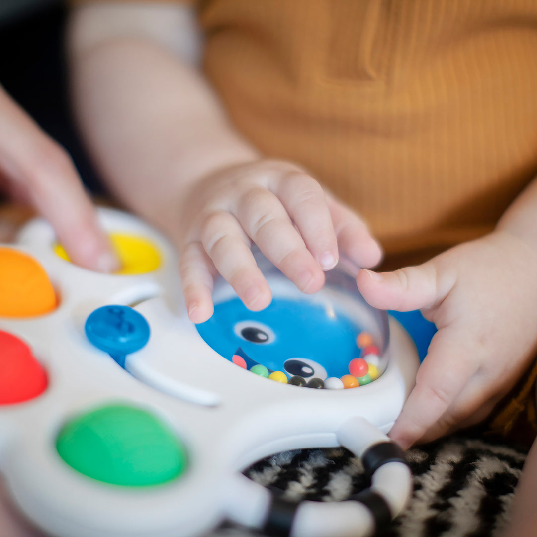 Opus’s Shape Pops™ Sensory Rattle & Teether