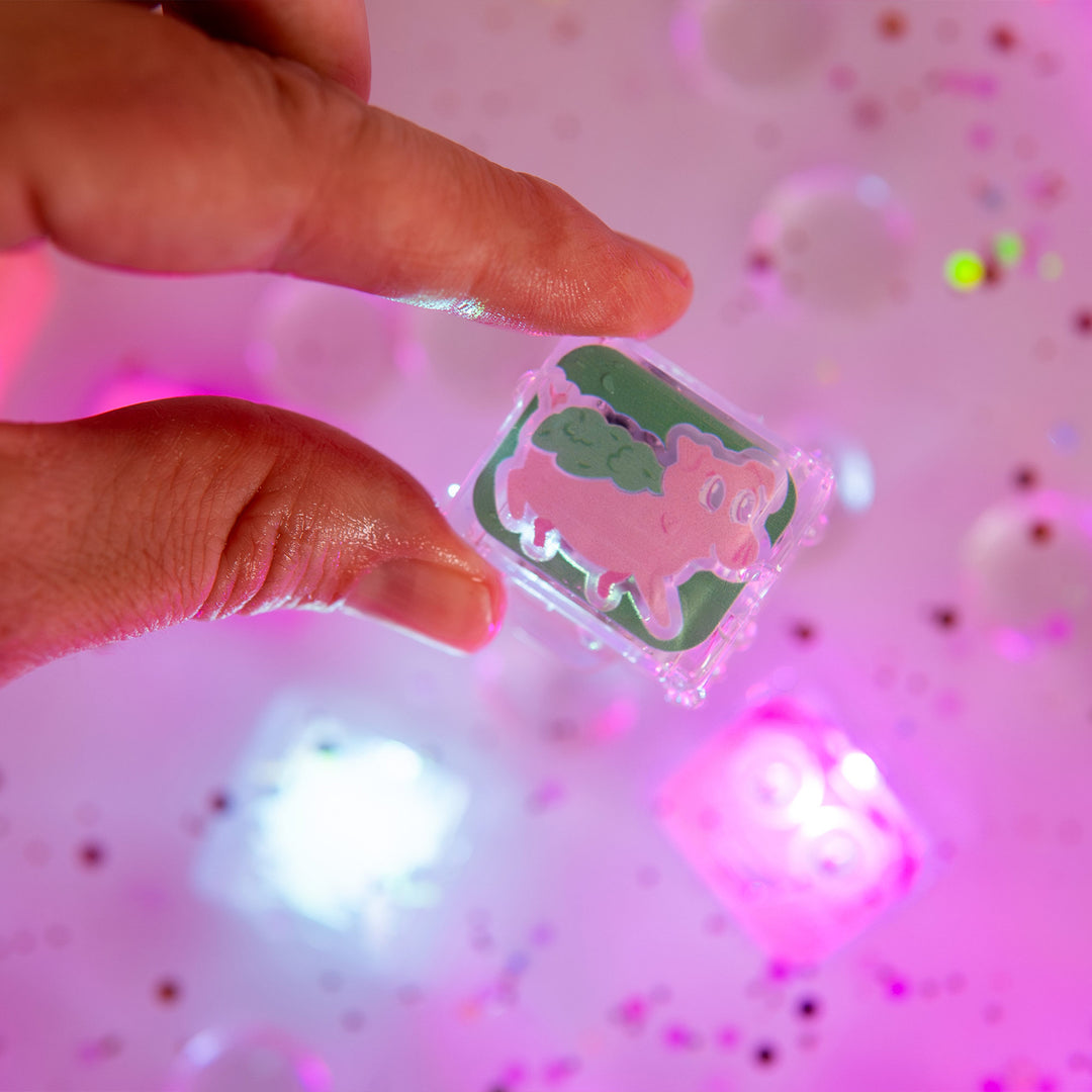 Light-Up Cubes 6pk