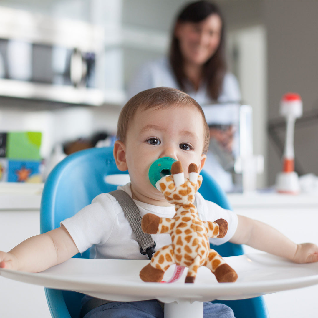 Infant Pacifier - Baby Giraffe