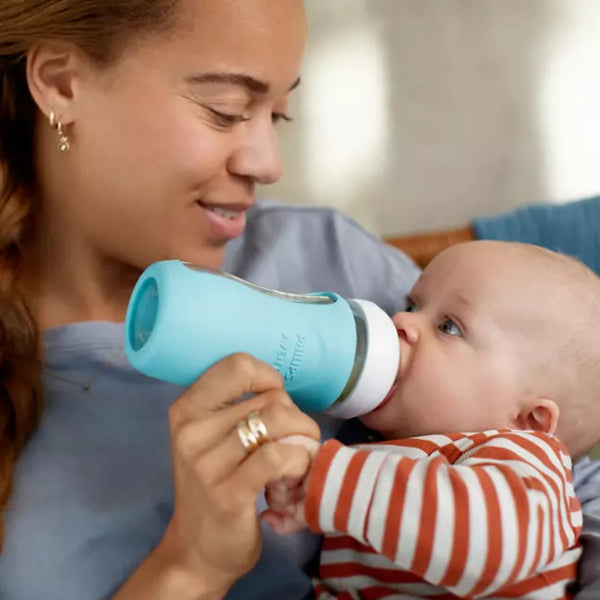 Ensemble de bouteilles en verre naturel