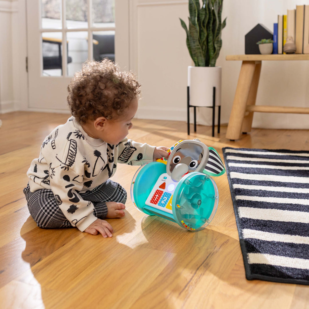 Chase + Tap Earl Interactive Crawling Toy