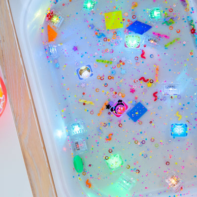 Light-Up Cubes 6pk