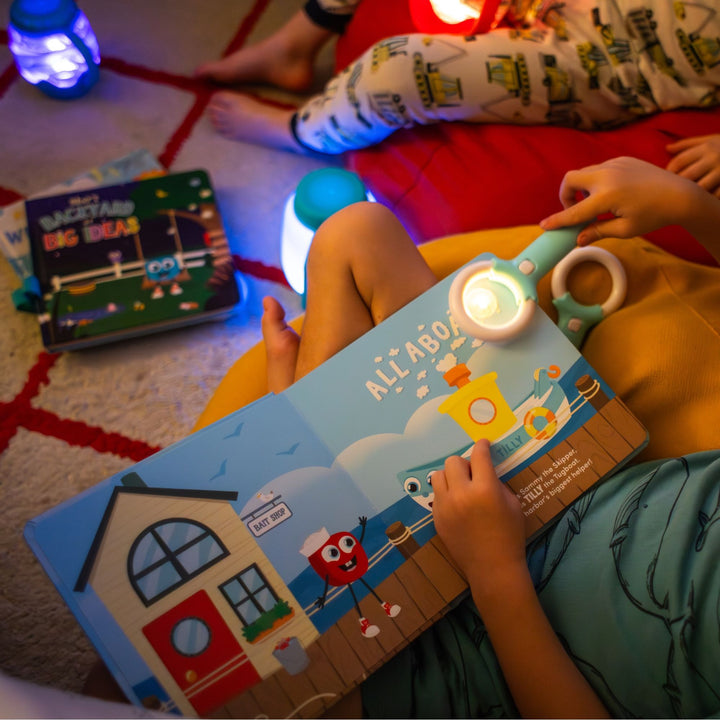 Glo Pals - Light-Up Library