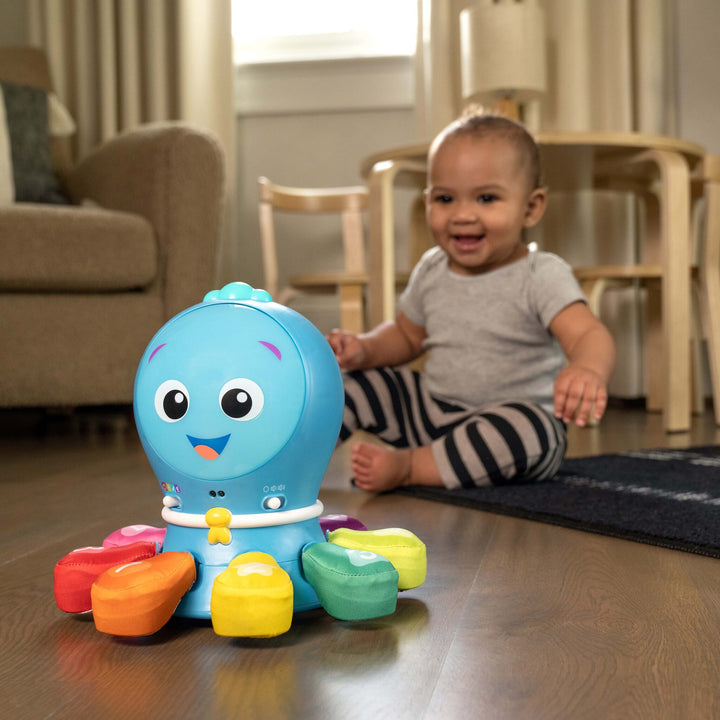 Go Opus Go™ 4-in-1 Play & Chase Pal