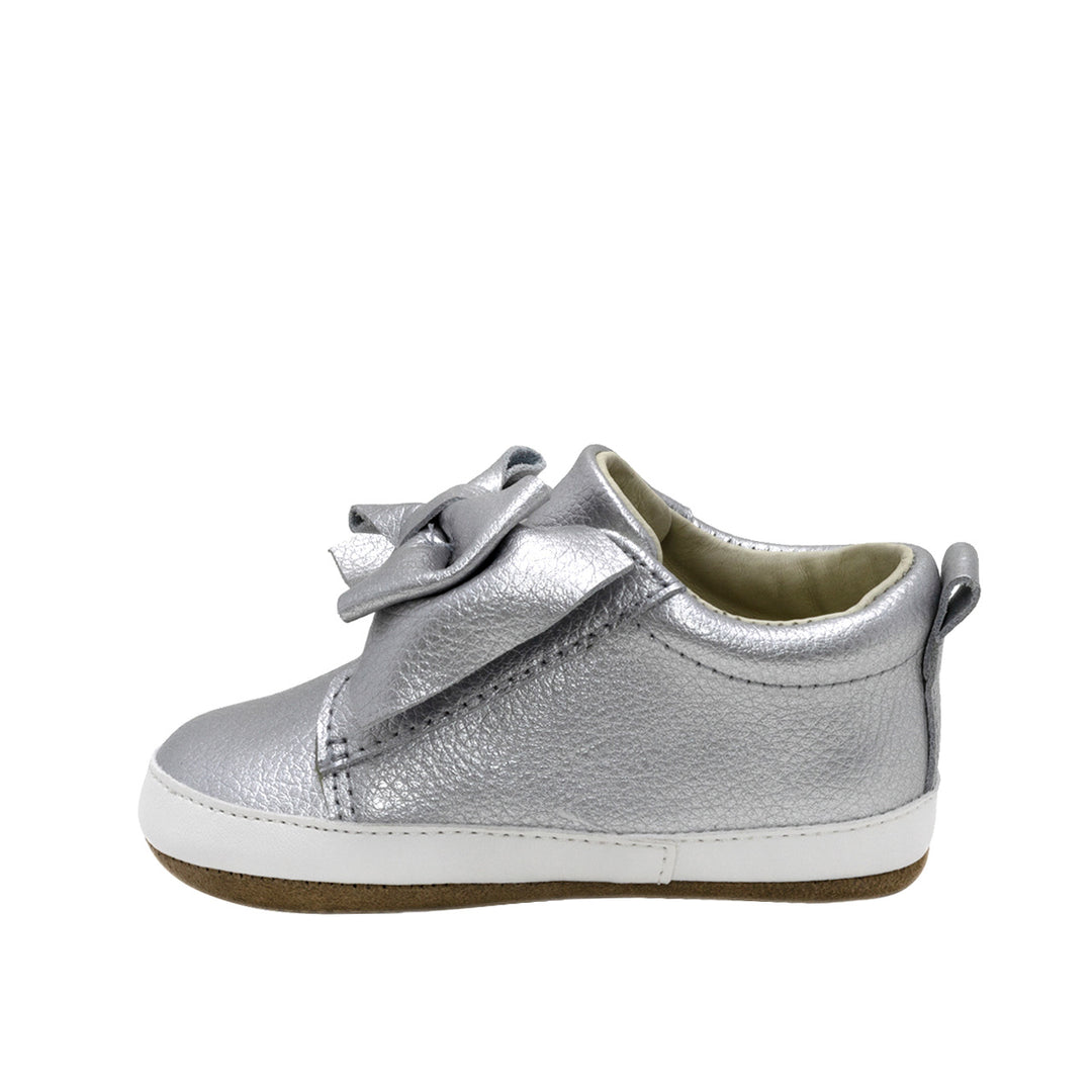 First Kicks - Aria - Silver Leather