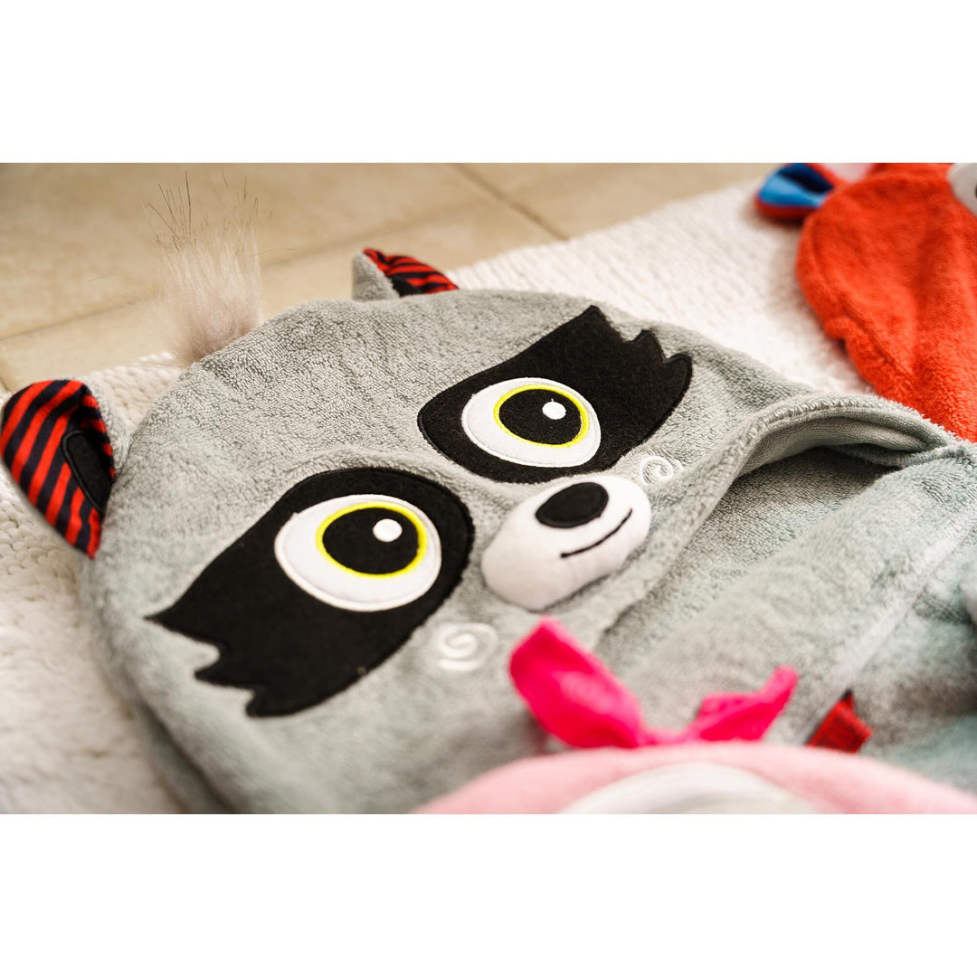 Kids Plush Terry Hooded Bath Towel - Rocco Raccoon 2Y+