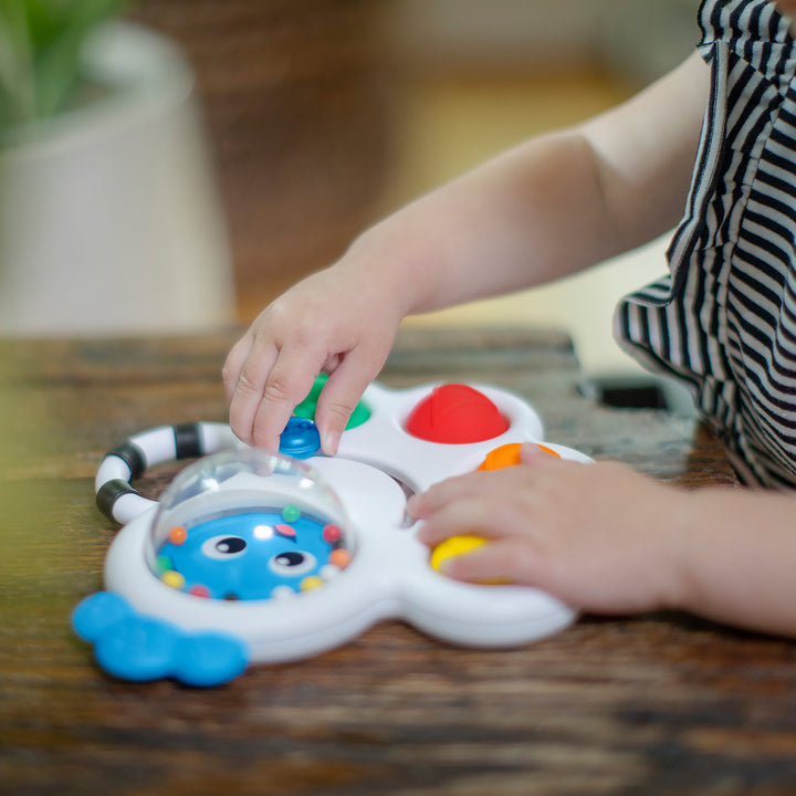 Opus’s Shape Pops™ Sensory Rattle & Teether