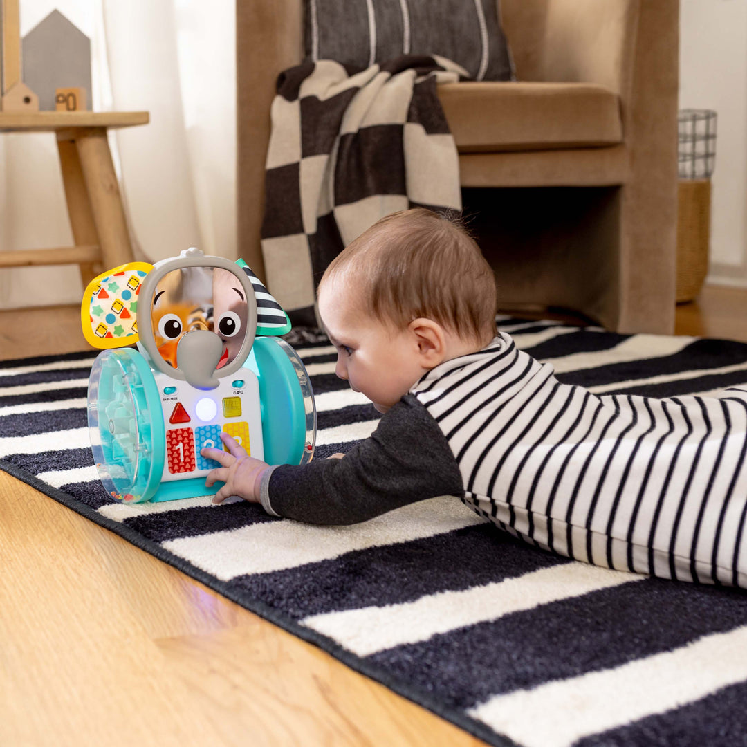 Chase + Tap Earl Interactive Crawling Toy