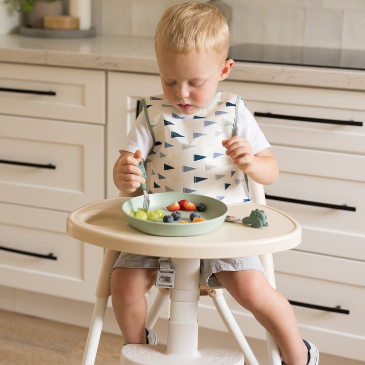 Mess-Proof Apron Bib