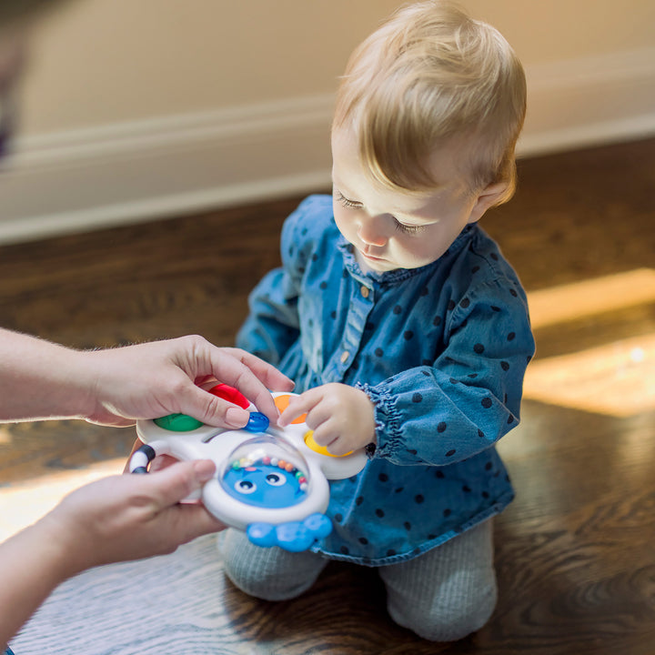 Opus’s Shape Pops™ Sensory Rattle & Teether