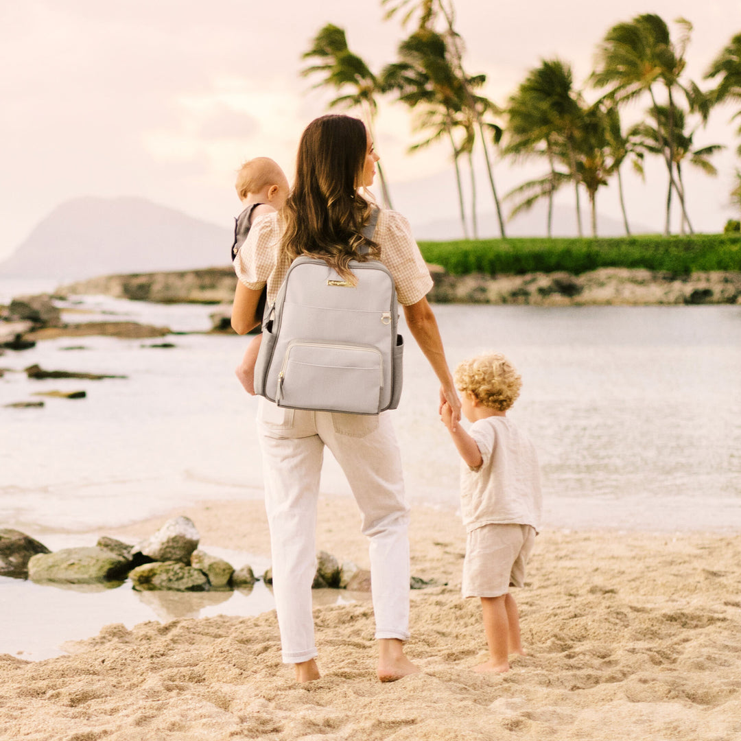 Sync Backpack Diaper Bag in Grey Matte Cable Stitch