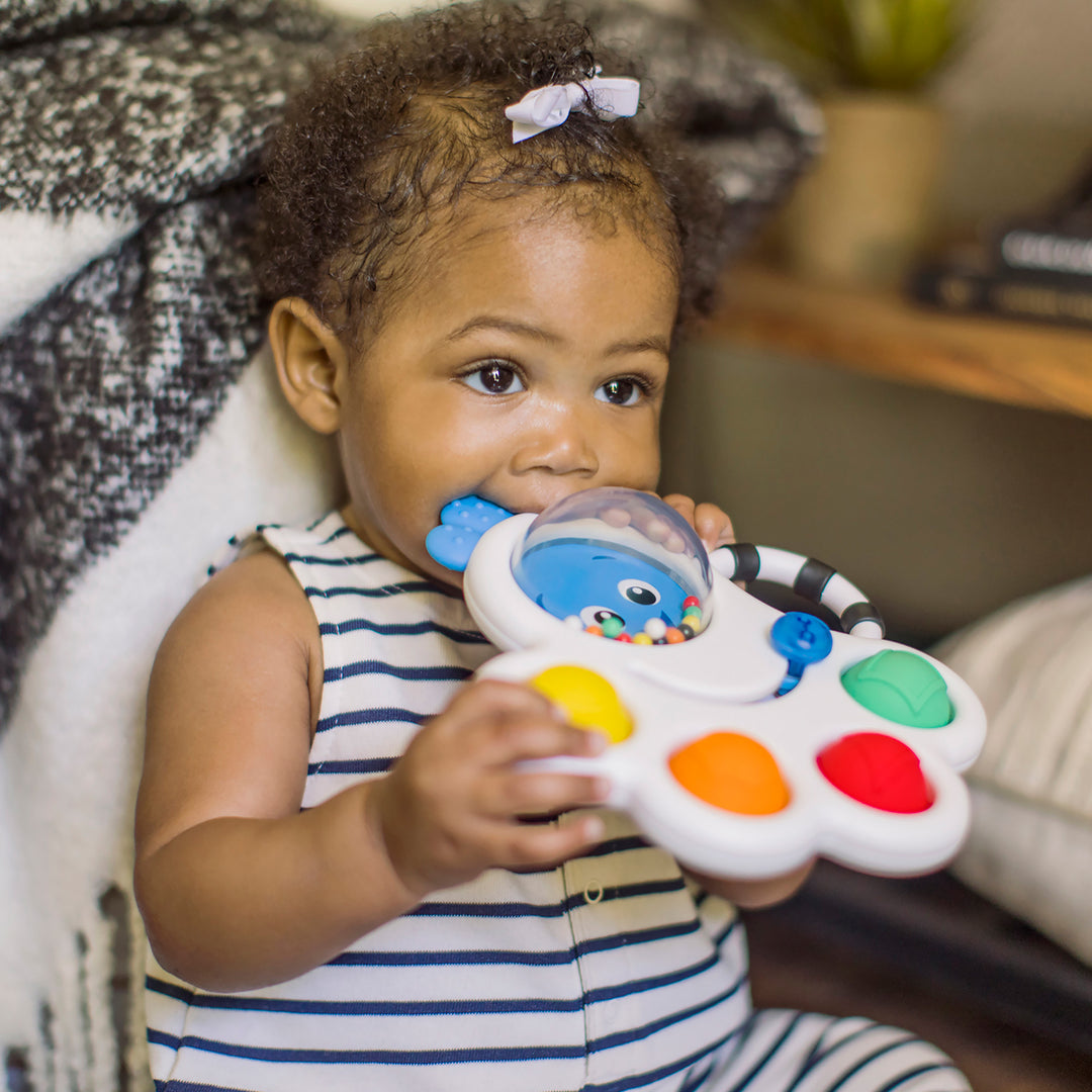 Opus’s Shape Pops™ Sensory Rattle & Teether