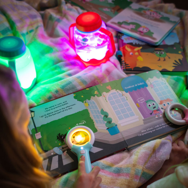 Glo Pals - Light-Up Library