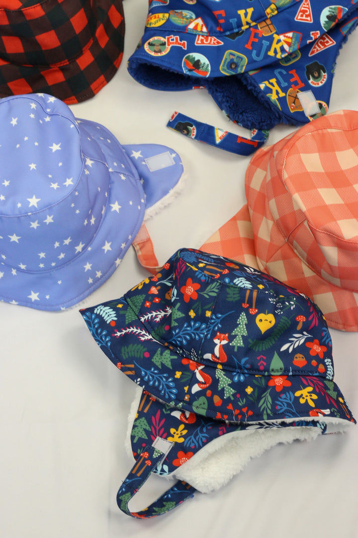 Winter Bucket Hat - Stars