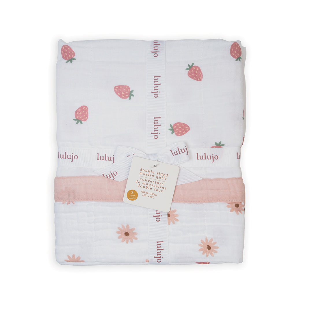 Classic Muslin Quilt 3Ply - Daisies + Strawberry