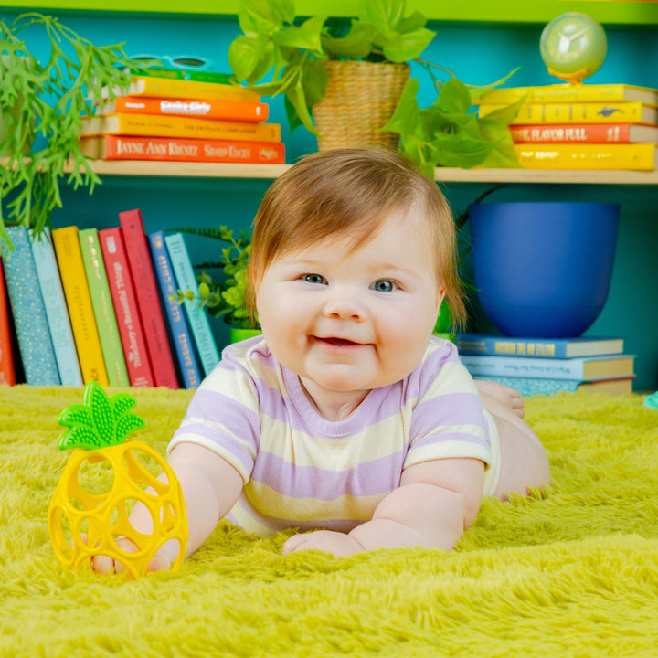 Hold My Own Easy-Grasp Teether Toy – Pineapple