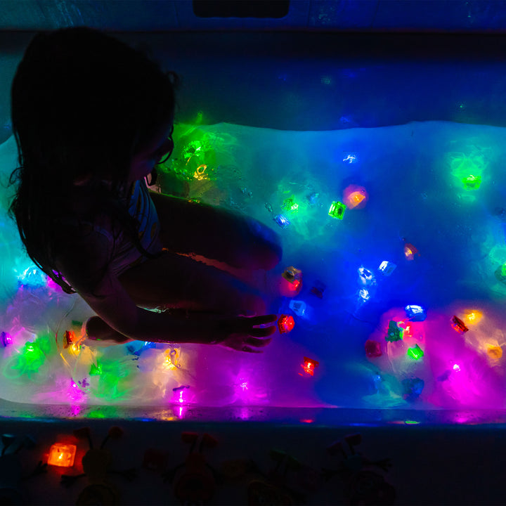 Light Up Cubes 4pk