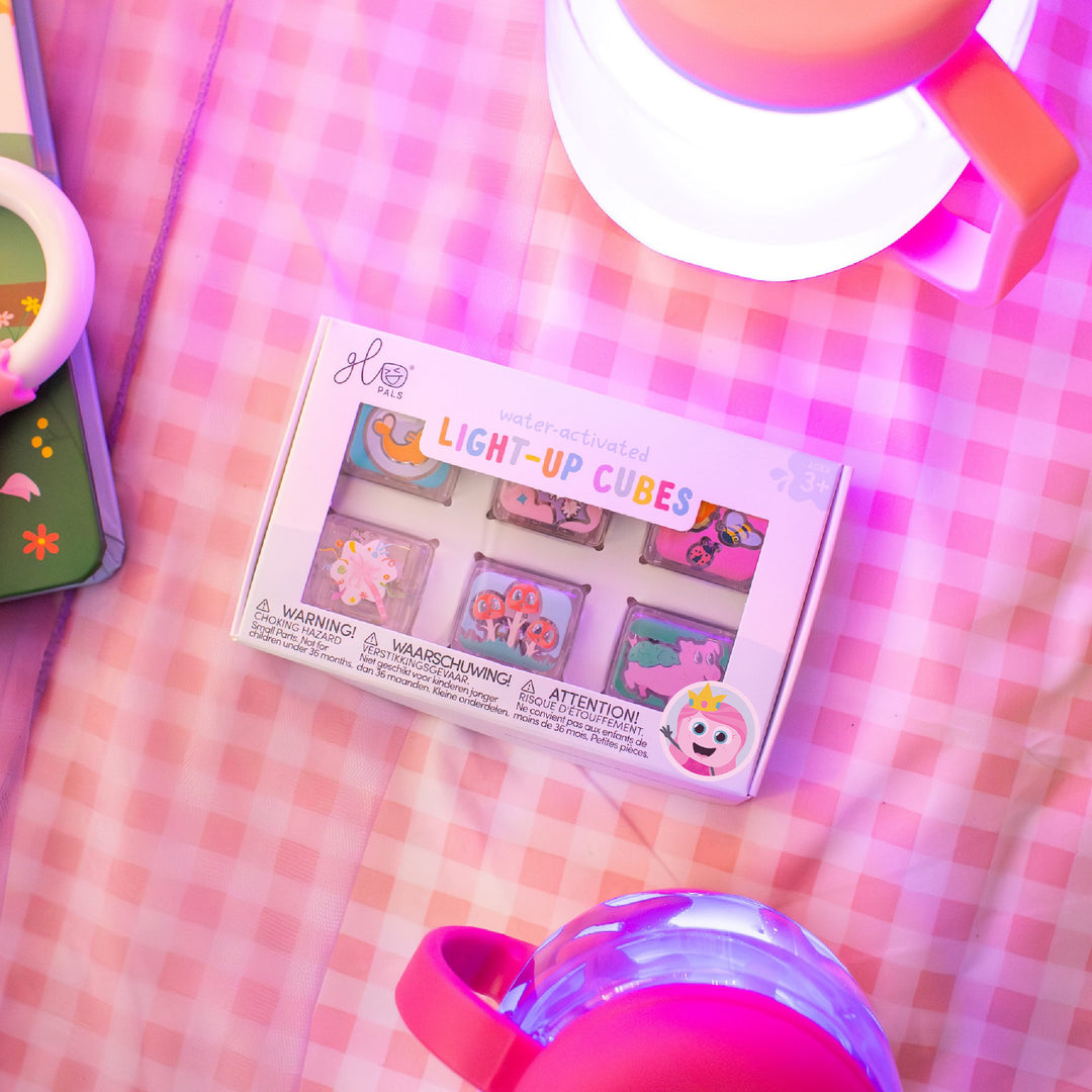Light-Up Cubes 6pk
