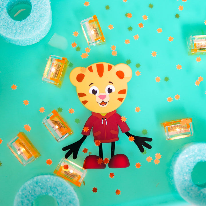 Daniel Tiger Water Activated Bath Toy - Daniel Tiger