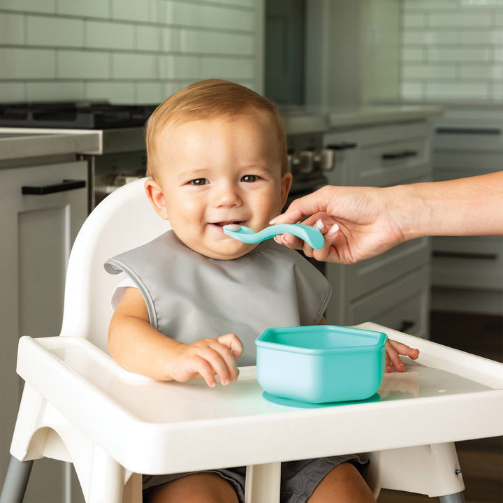 Mess-Proof Easy Bib