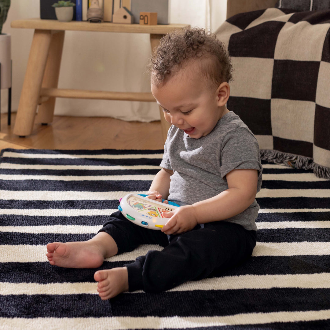 HAPE Tap & Shake Magic Touch Tambourine