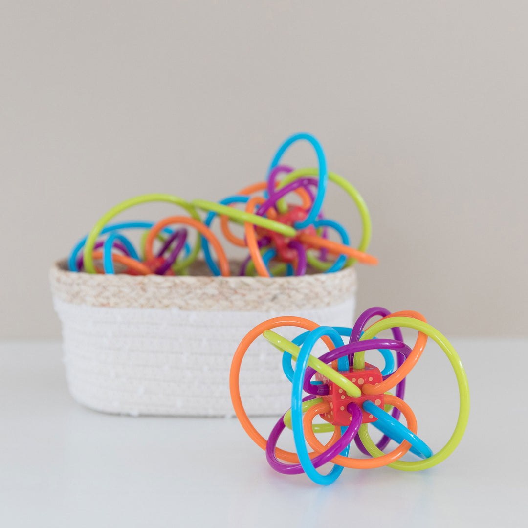 Winkel Rattle+Sensory Teether Toy